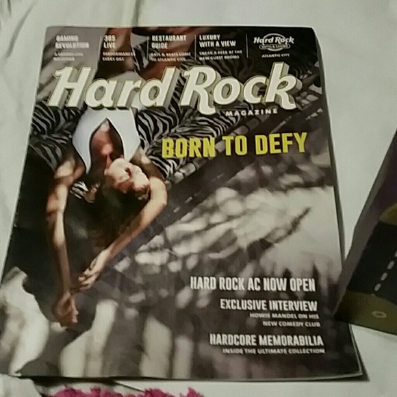 HARD ROCK TEE SHIRTS - Picture 5 of 6